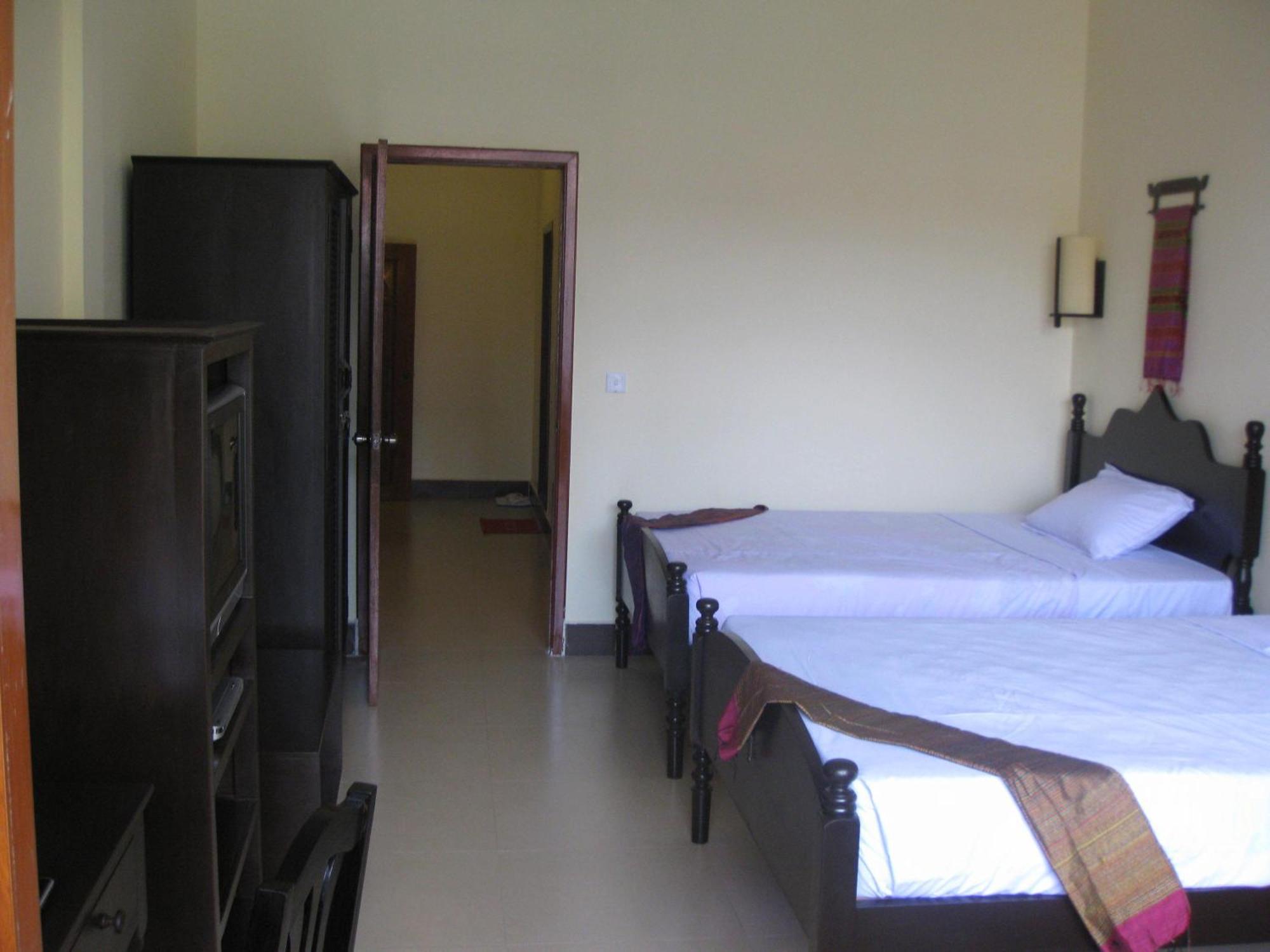 Comfort House Bed and Breakfast Phnom Penh Exteriör bild