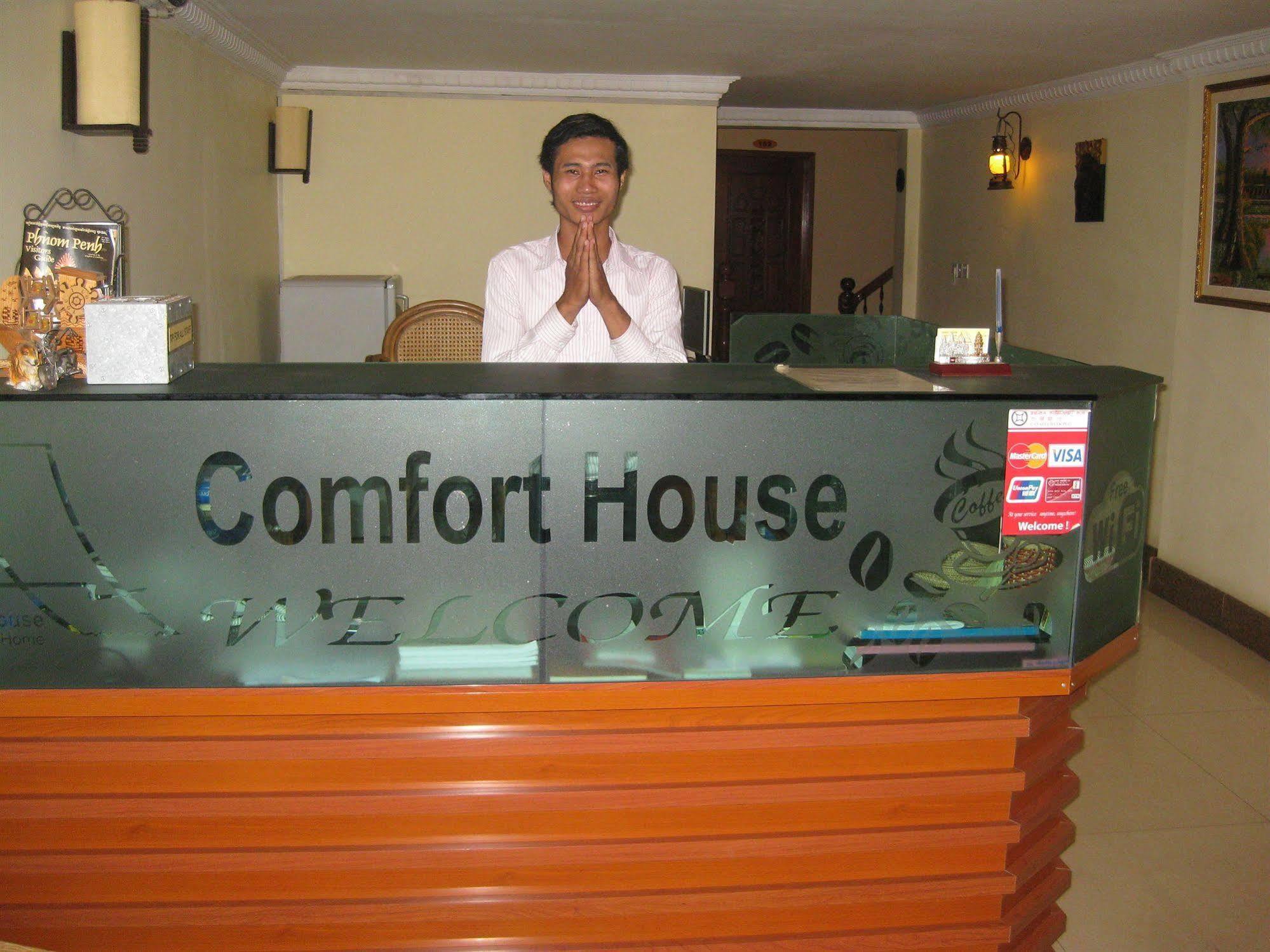 Comfort House Bed and Breakfast Phnom Penh Exteriör bild