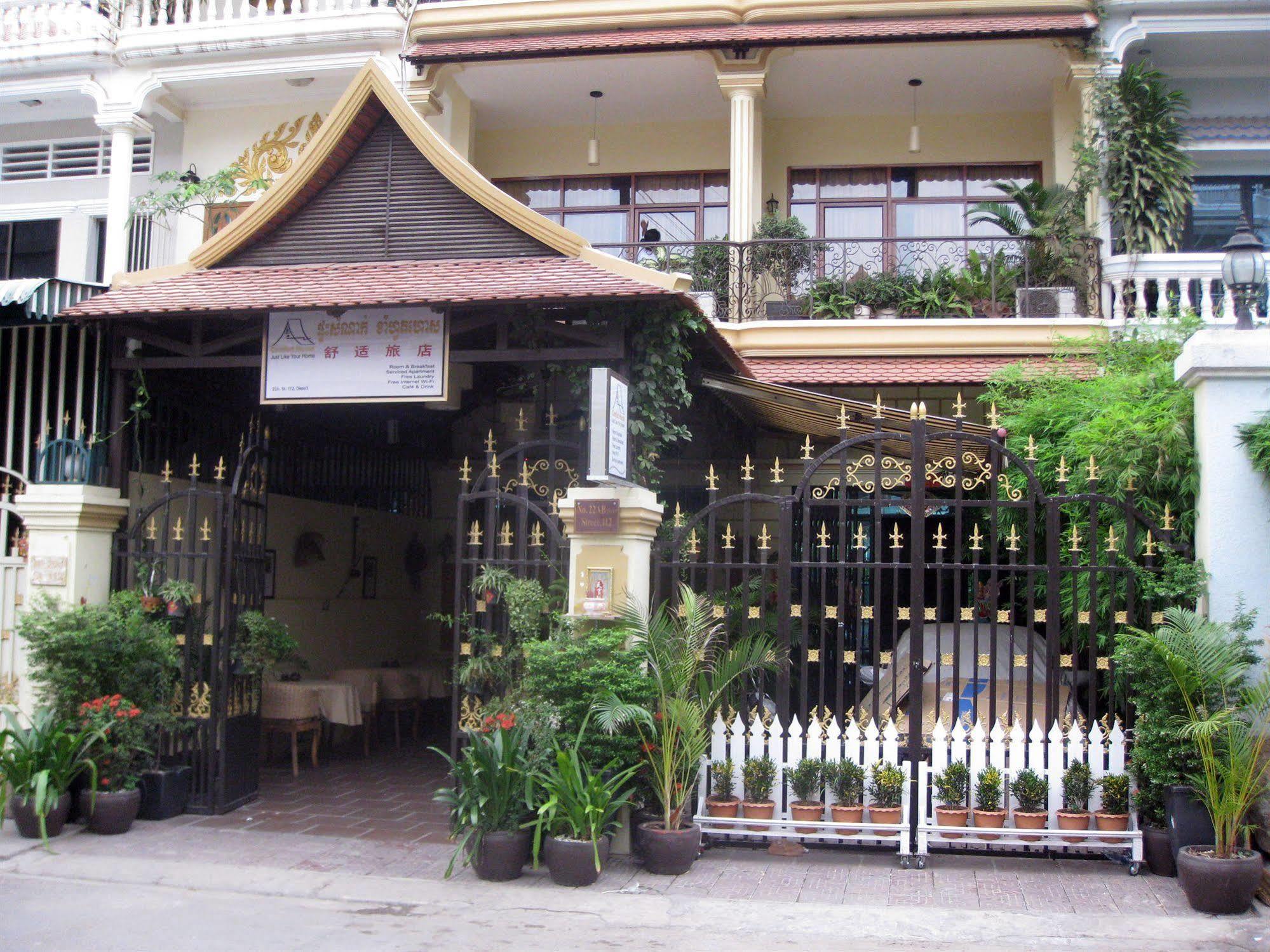 Comfort House Bed and Breakfast Phnom Penh Exteriör bild